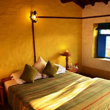 Thikalna Himalayan Retreat Villa อัลโมรา ภายนอก รูปภาพ