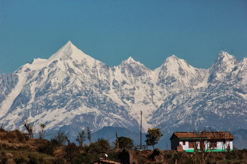 Thikalna Himalayan Retreat Villa อัลโมรา ภายนอก รูปภาพ